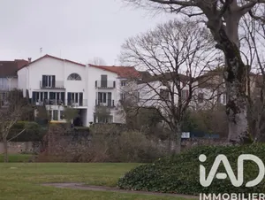 Immeuble à Saint-Palais (64120)