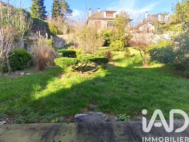 Maison à Espalion (12500)