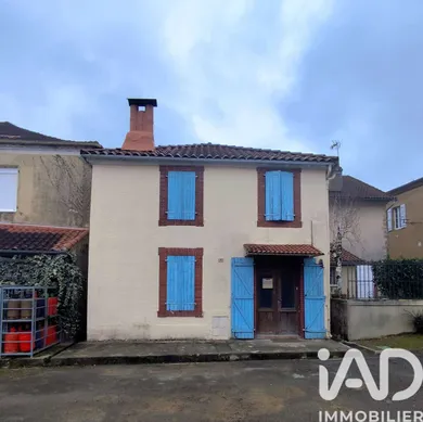 Immeuble à Viella (32400)