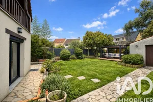 Maison traditionnelle à Gagny (93220)