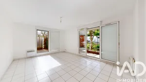 Apartment in Toulouse (31500)