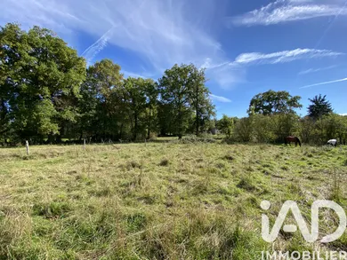 Terrain à bâtir à Saint-Laurent (23000)