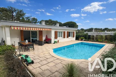 Traditional house in Carnoux-en-Provence (13470)