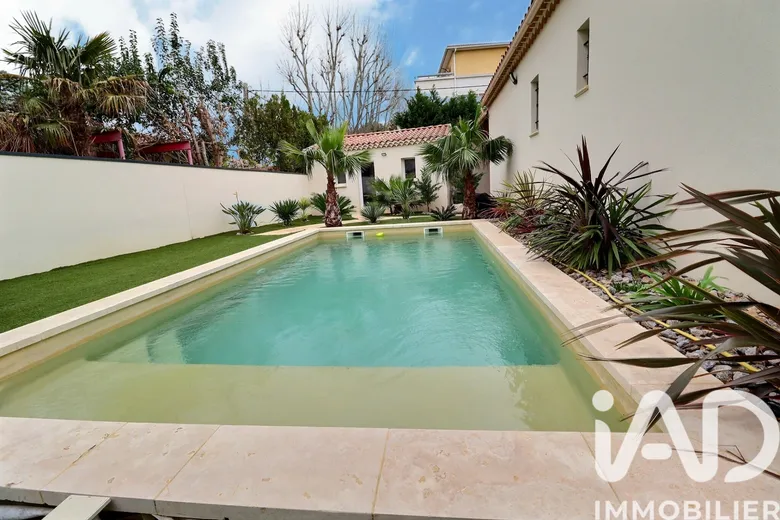 Maison 7 pièces 200 m² · à Avignon · 200 m² · 529 900 €