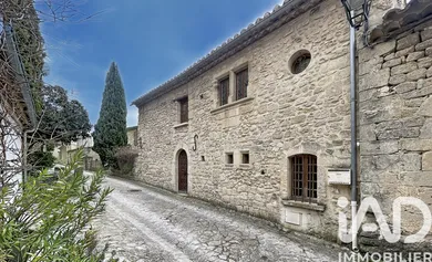 Maison de village à Grambois (84240)