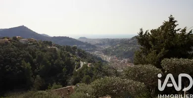 House in Saint-André-de-la-Roche (06730)