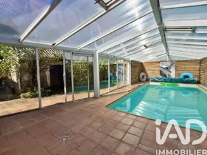 Longere in Savonnières (37510)