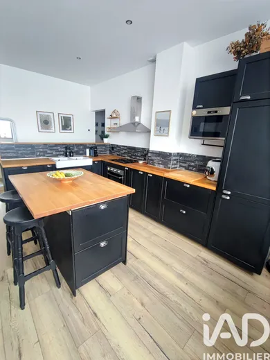 Apartment in Reims (51100)