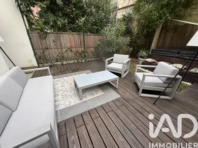 Maison à Bordeaux (33300)