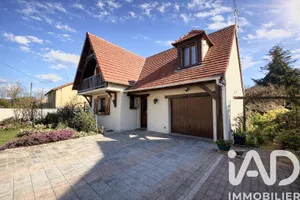 Maison traditionnelle à Ozoir-la-Ferrière (77330)