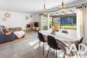 House in Sautron (44880)