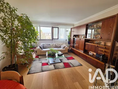 Appartement à Carrières-sur-Seine (78420)