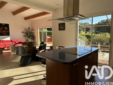 Maison à Marseille (13015)