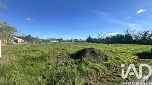 Terrain à bâtir à saint savin (33920)