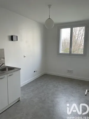 Apartment in Pontoise (95300)