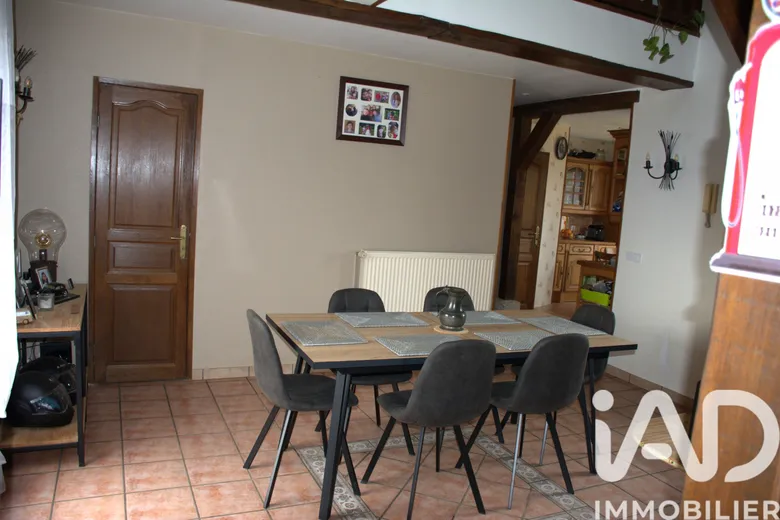Maison 5 pièces 133 m² · à Arsy · 133 m² · 274 000 €