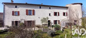 Farm in Beauvoir-sur-Niort (79360)