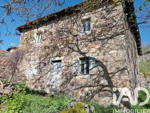 Maison de campagne à Arcens (07310)