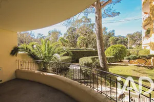 Apartment in Cavalaire-sur-Mer (83240)