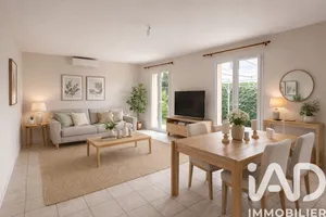 Maison à Eyguières (13430)