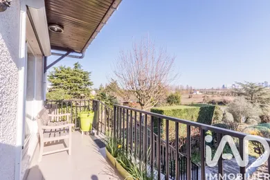 House in Carrières-sur-Seine (78420)