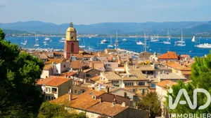 Apartment in Saint-Tropez (83990)