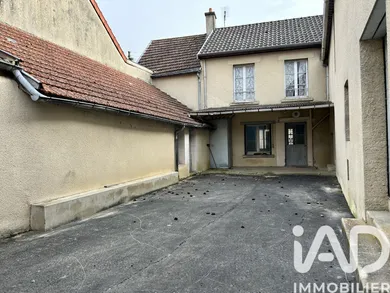 House in Moussy (51530)