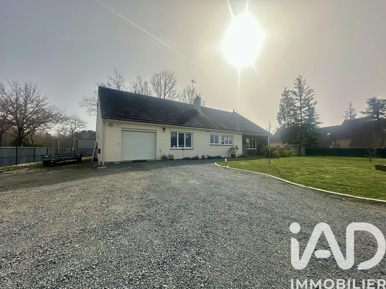 Maison 9 pièces 156 m² · à Changé · 156 m² · 357 000 €