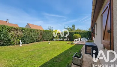 Detached house in La Ville-du-Bois (91620)