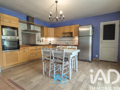 House in Buchelay (78200)