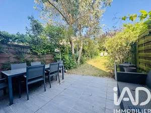 House in Les Clayes-sous-Bois (78340)