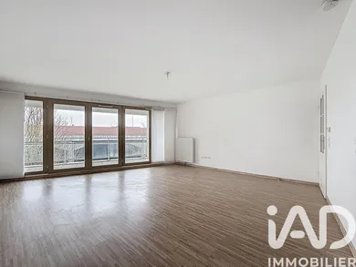 Apartment in Roubaix (59100)
