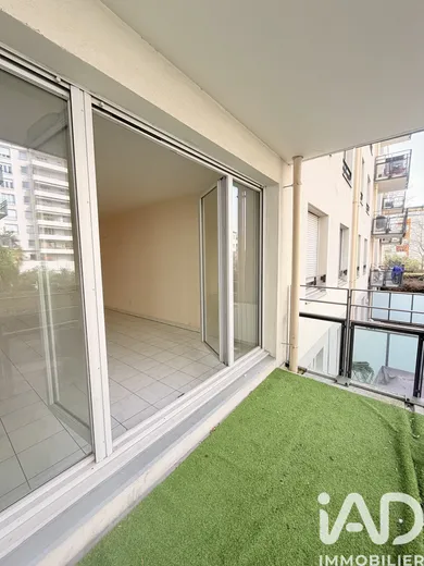 Apartment in Villeurbanne (69100)