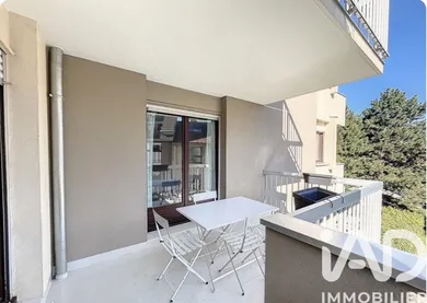 Apartment in Grenoble (38000)