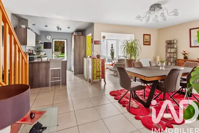 Townhouse in La Chapelle-sur-Erdre (44240)