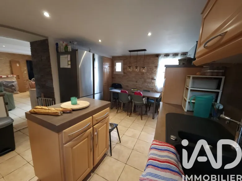 Maison 5 pièces 132 m² · à Saint-Rémy · 132 m² · 197 000 €