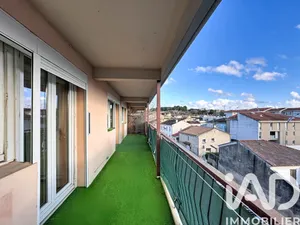 Apartment in Istres (13800)