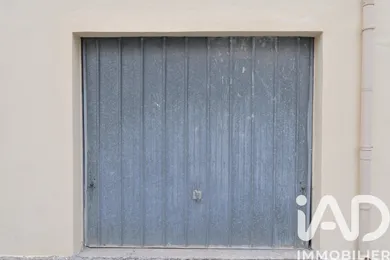 Garage in Aix-en-Provence (13100)