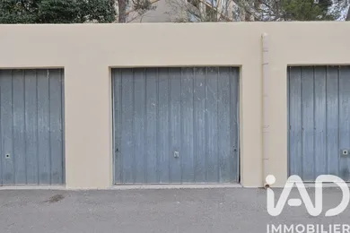 Garage à Aix-en-Provence (13100)