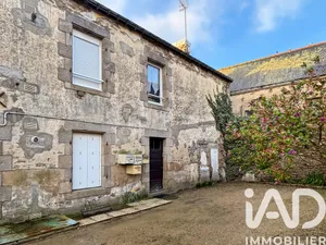 Building in Plouhinec (56680)