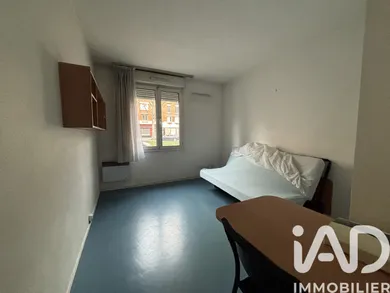 Apartment in Paris (75020)
