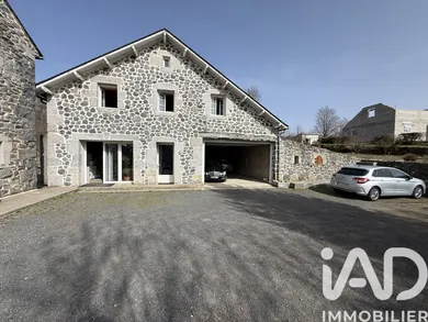 Traditional house in Laguiole (12210)