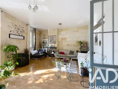 Duplex in Bordeaux (33800)