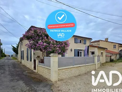 House in Coulgens (16560)