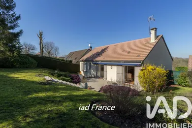 Maison traditionnelle à Mézières-sur-Seine (78970)