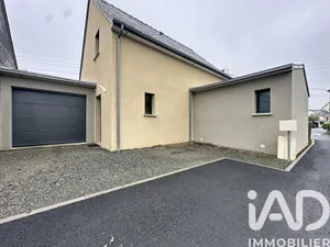 Maison à La Gouesnière (35350)