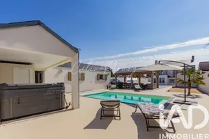 Architectural house in saint jean de monts (85160)