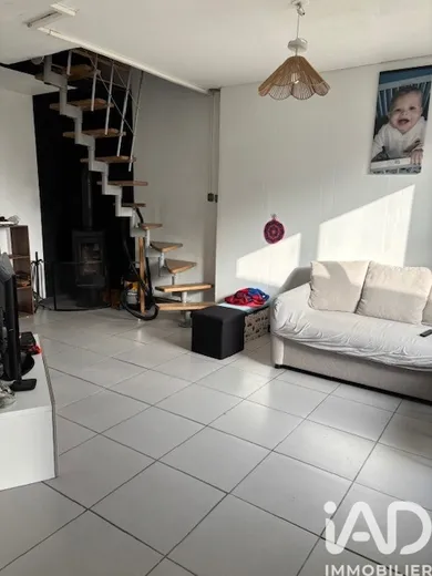 Maison à Châtillon-Coligny (45230)