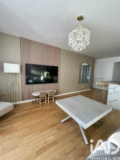 Appartement à Suresnes (92150)