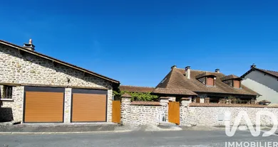 Maison à Le Coudray-Montceaux (91830)